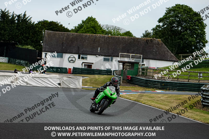 enduro digital images;event digital images;eventdigitalimages;mallory park;mallory park photographs;mallory park trackday;mallory park trackday photographs;no limits trackdays;peter wileman photography;racing digital images;trackday digital images;trackday photos